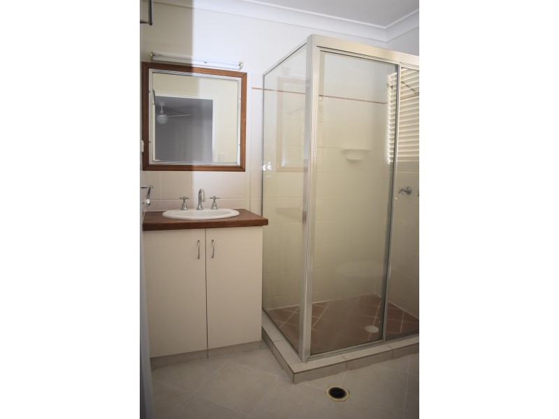 29 Jeppesen Drive, Emerald QLD 4720