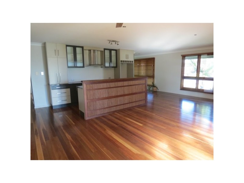 38 Andrews Road, Emerald QLD 4720