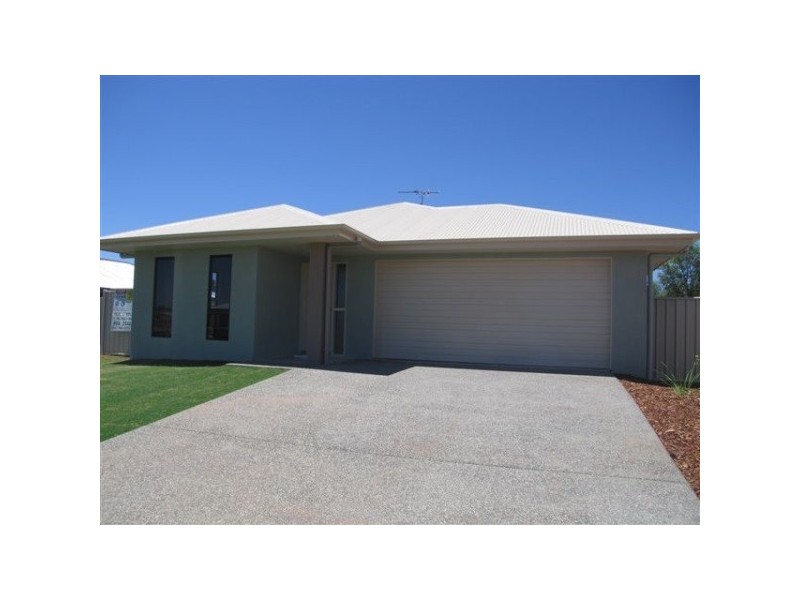 41 Blue Gum Drive, Emerald QLD 4720