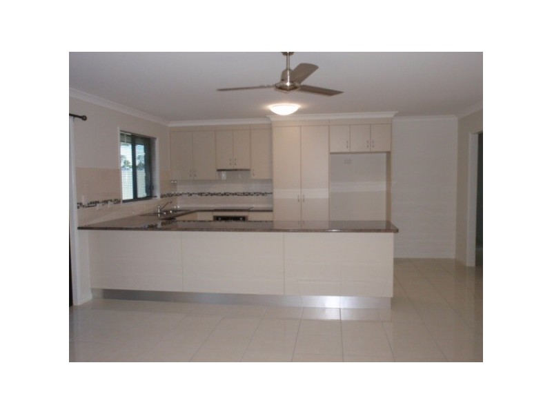 18 Moriarty Street, Emerald QLD 4720