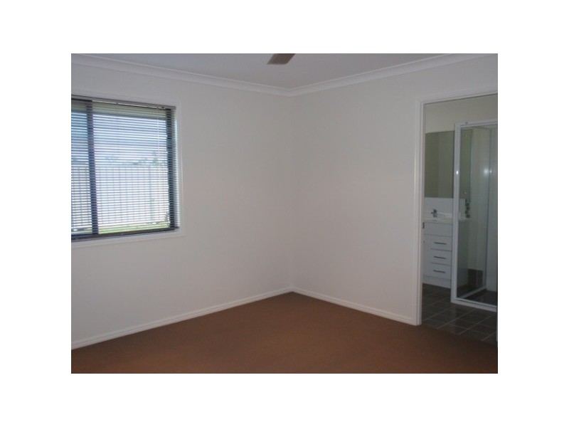 18 Moriarty Street, Emerald QLD 4720