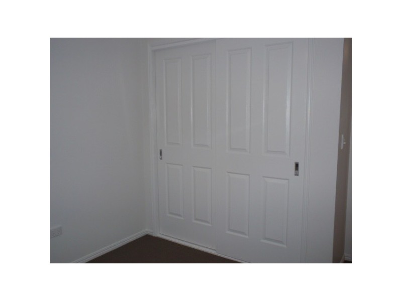 18 Moriarty Street, Emerald QLD 4720