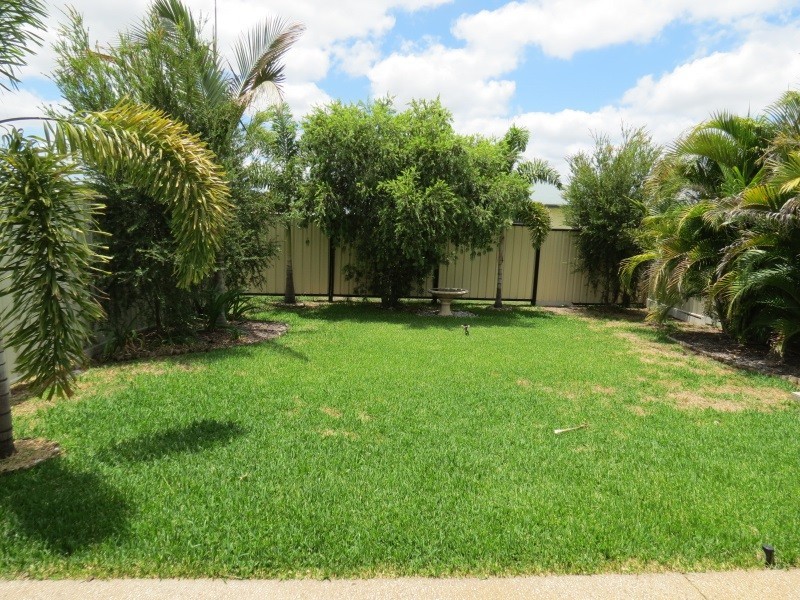 1/6 Desgrand Street, Emerald QLD 4720