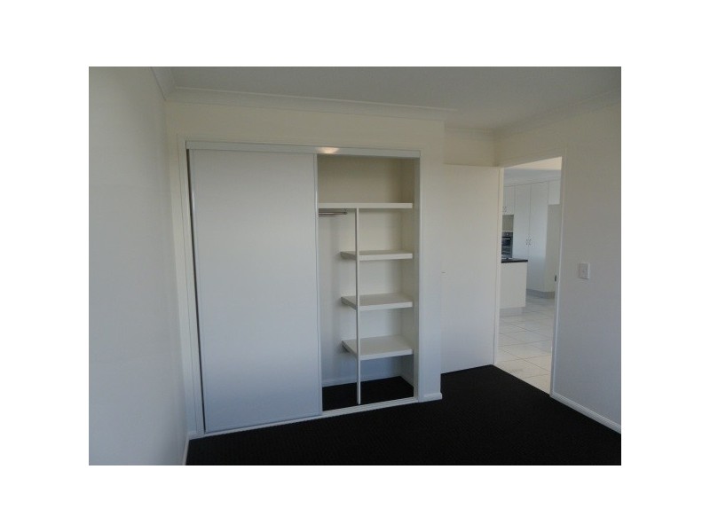 2 Sewell Street, Emerald QLD 4720