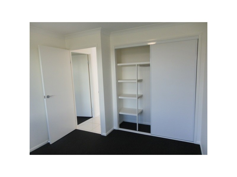 2 Sewell Street, Emerald QLD 4720
