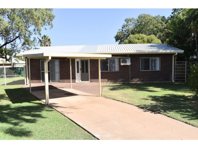 34 Dawn Crescent, Emerald QLD 4720