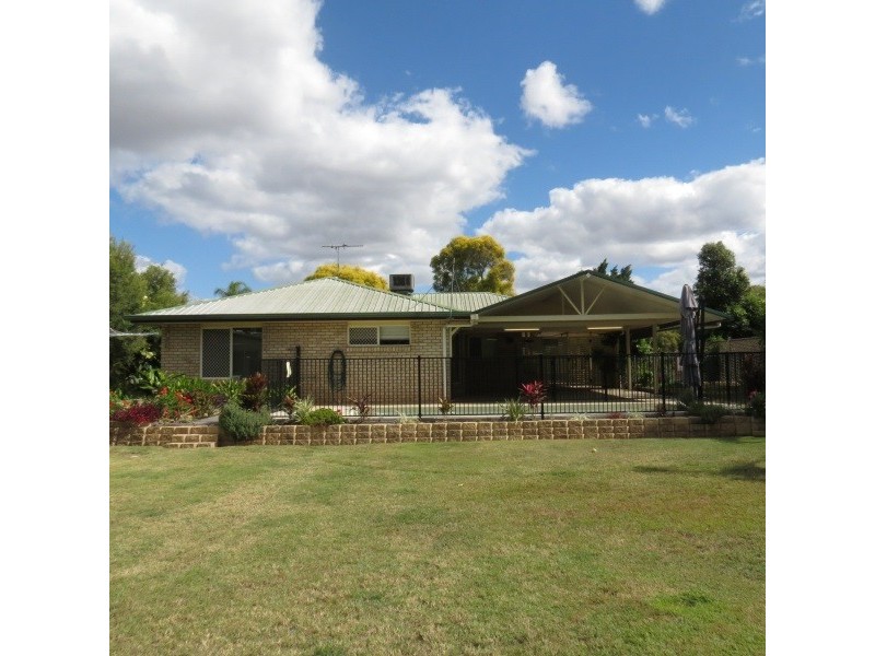 10  Kidd Street, Emerald QLD 4720