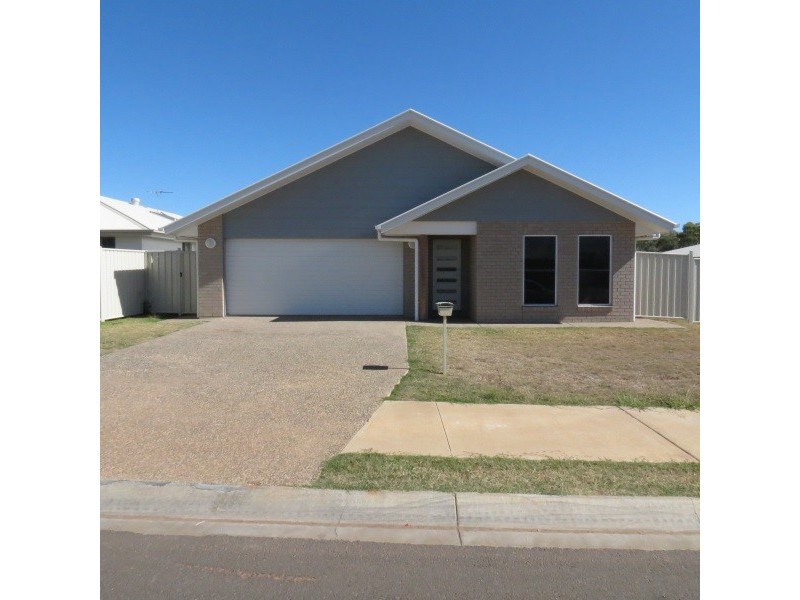 6 Maranda Street, Emerald QLD 4720