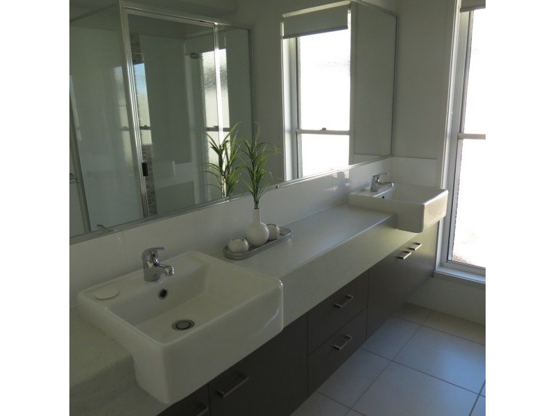 6 Maranda Street, Emerald QLD 4720