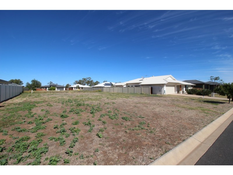 20 Flemington Road, Emerald QLD 4720