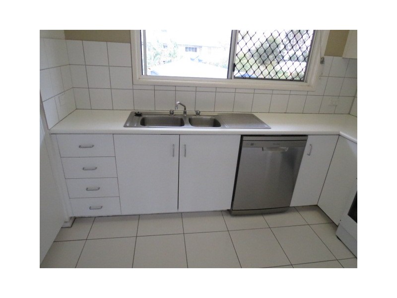 9/43 Loch Street, Emerald QLD 4720