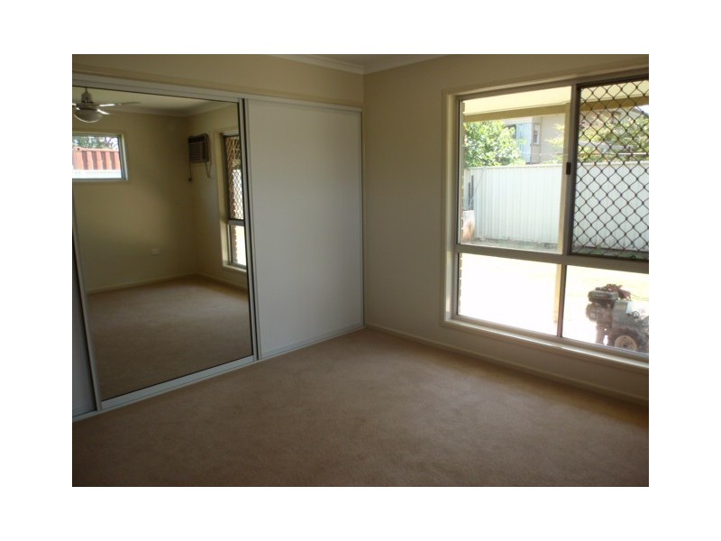 1 Wilby Place, Emerald QLD 4720