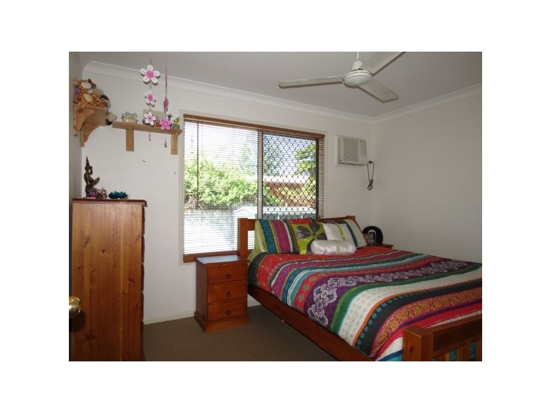 2/87 Roberts Street, Emerald QLD 4720