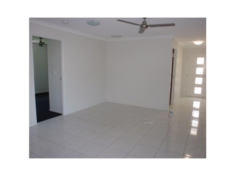 12 Scotts Peak Drive, Capella QLD 4723