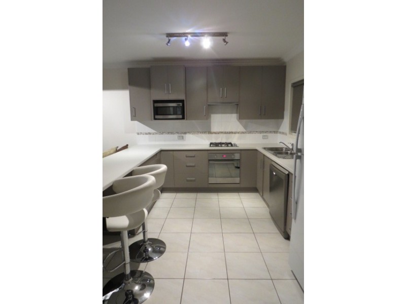 4/145 Egerton Street, Emerald QLD 4720