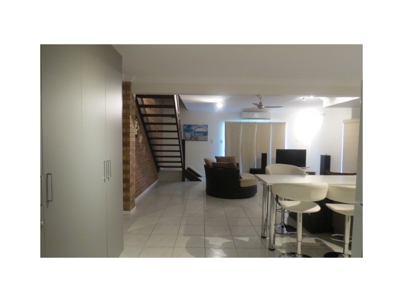 4/145 Egerton Street, Emerald QLD 4720