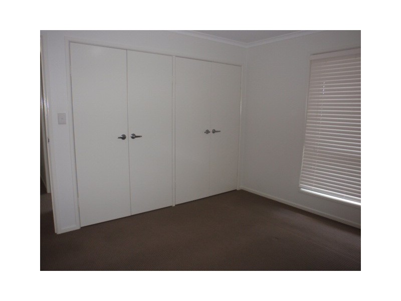 105 Roberts Street, Emerald QLD 4720