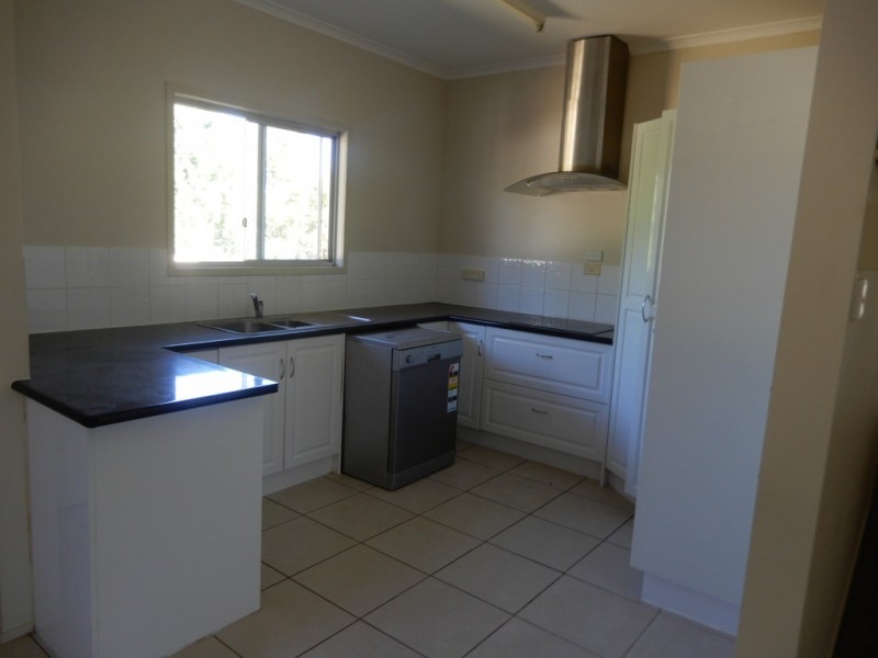 14 Bridgeman Street, Emerald QLD 4720