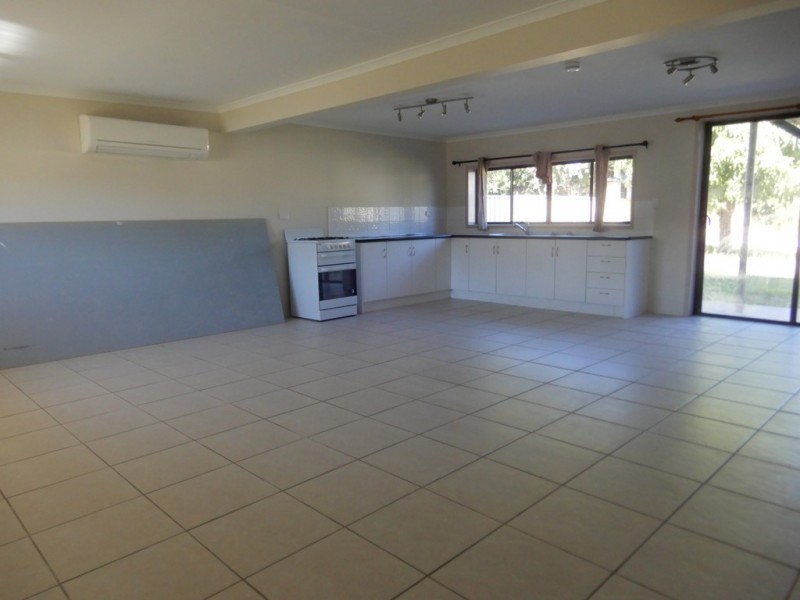 14 Bridgeman Street, Emerald QLD 4720