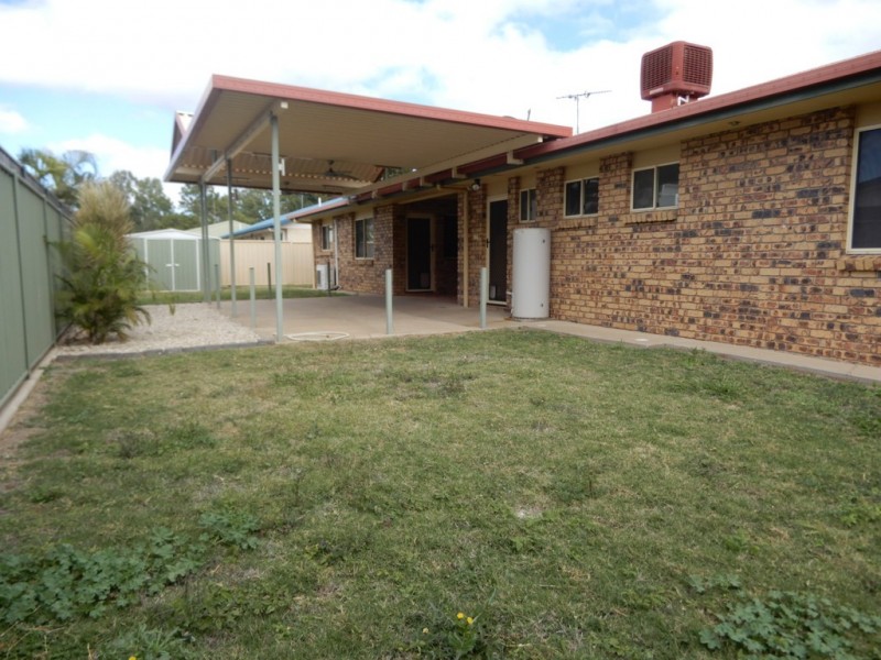 5 Clark Drive, Emerald QLD 4720