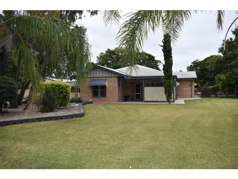 28 Cunningham Drive, Emerald QLD 4720
