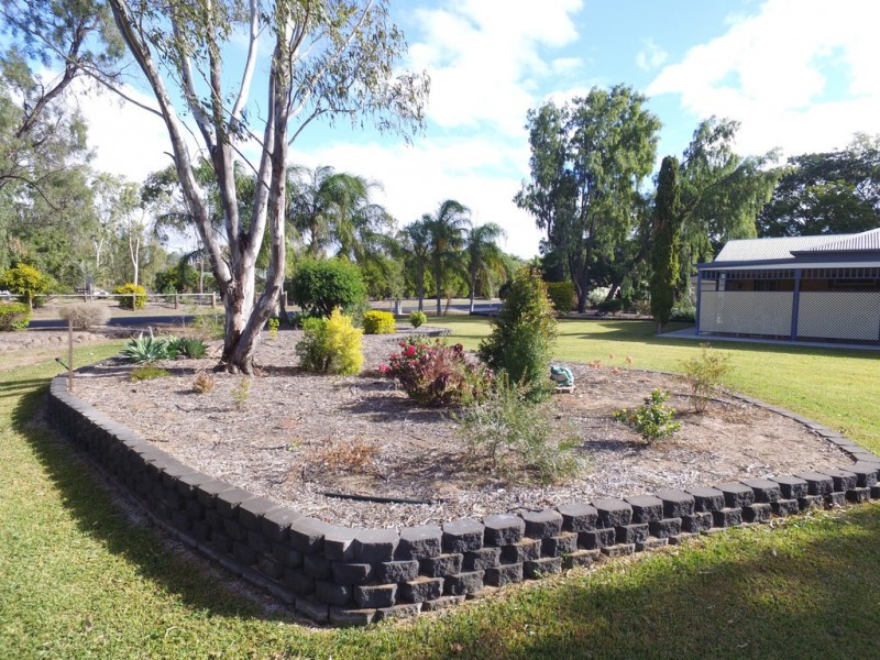 28 Cunningham Drive, Emerald QLD 4720