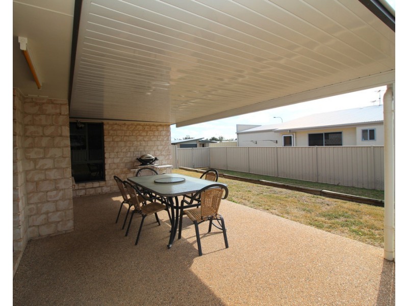 29 Blue Gums Drive, Emerald QLD 4720