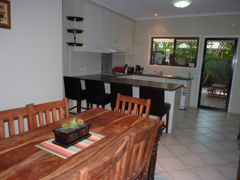 11 Barry Street, Emerald QLD 4720