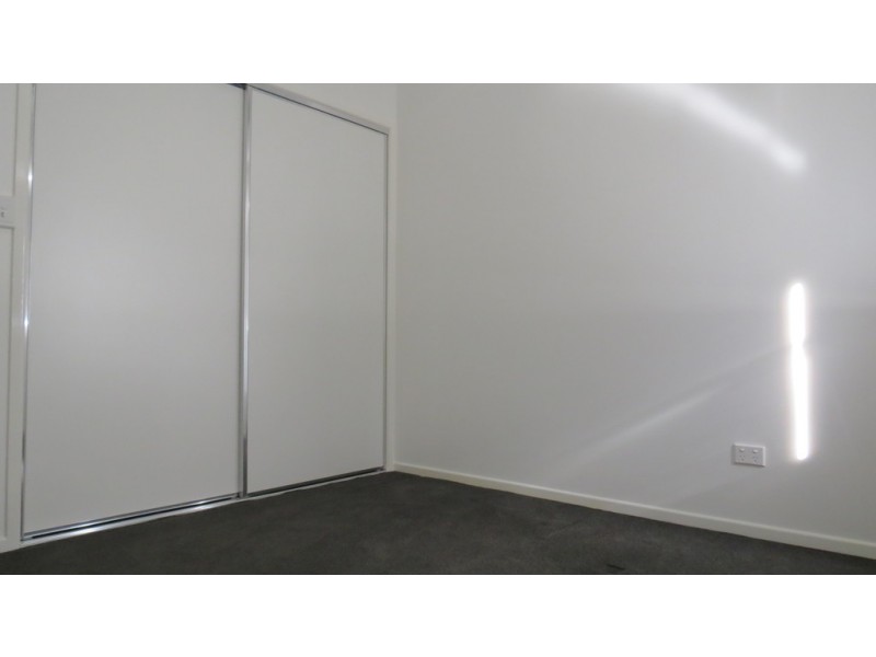 87 Canterbury Road, Emerald QLD 4720