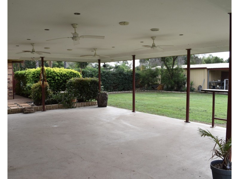 10 Coaker Drive, Emerald QLD 4720