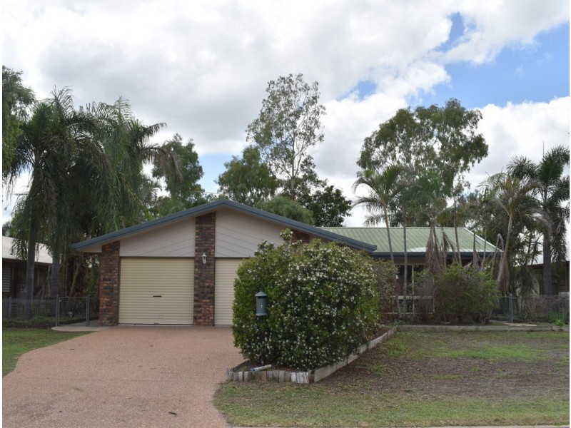 11 Louisa Court, Emerald QLD 4720