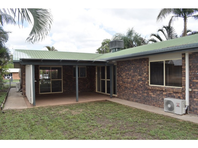 11 Louisa Court, Emerald QLD 4720