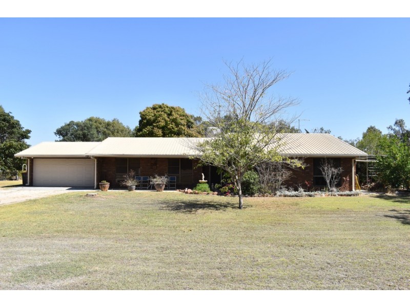 35 Tourmaline Road, Emerald QLD 4720