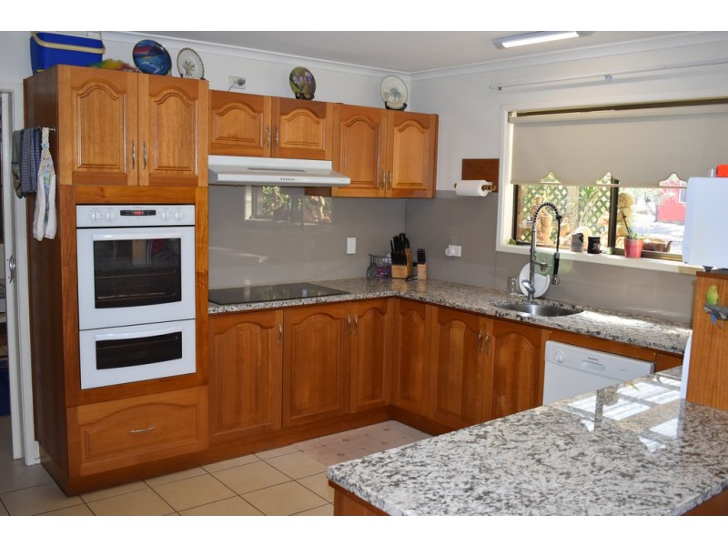 35 Tourmaline Road, Emerald QLD 4720
