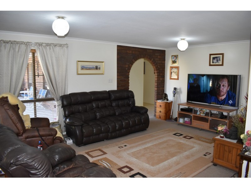 35 Tourmaline Road, Emerald QLD 4720