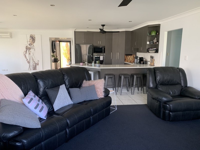 23 Glovar Street, Emerald QLD 4720
