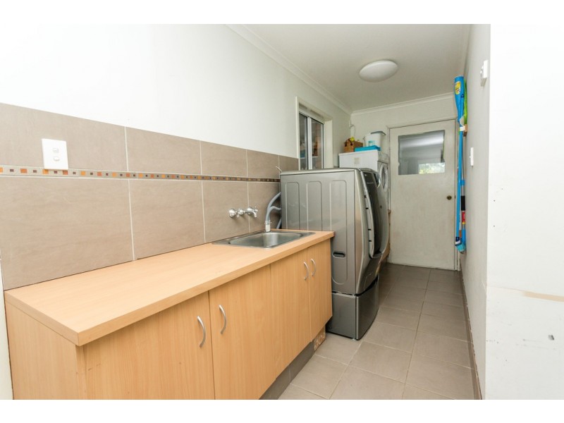 68 Crinum Crescent, Emerald QLD 4720