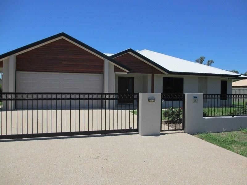 24 Kidd Street, Emerald QLD 4720