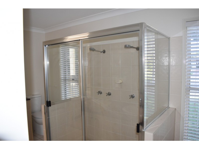 4 Ibell Court, Emerald QLD 4720