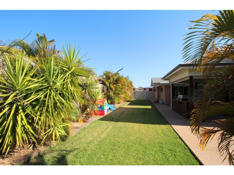 8 Morgan Place, Emerald QLD 4720