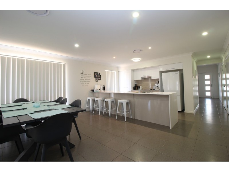 2 Maranda Street, Emerald QLD 4720