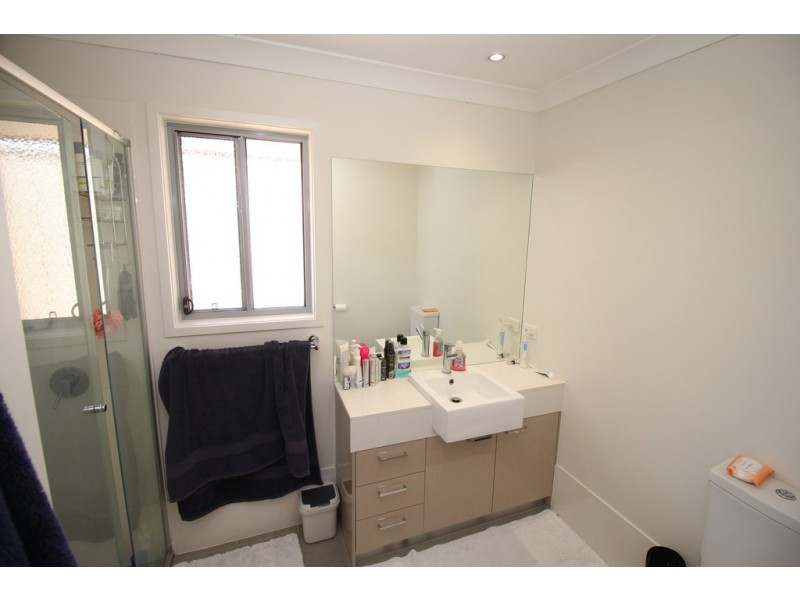 2 Maranda Street, Emerald QLD 4720