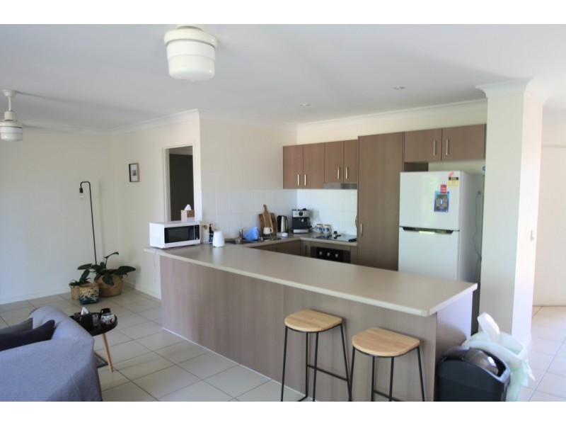 2/6 Sullivan Street, Emerald QLD 4720