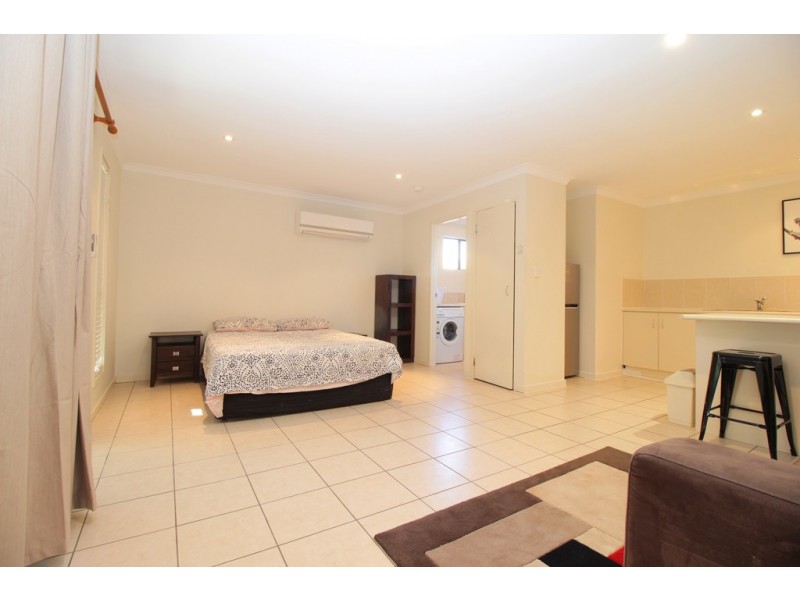 67 APPROVED APPLICATION Anakie Street, Emerald QLD 4720