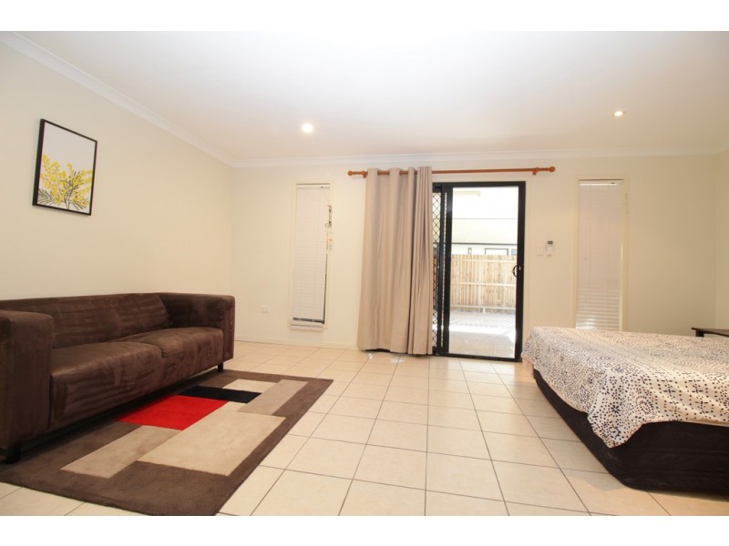 67 APPROVED APPLICATION Anakie Street, Emerald QLD 4720