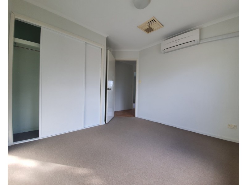 2/1 Buchholz Place, Emerald QLD 4720