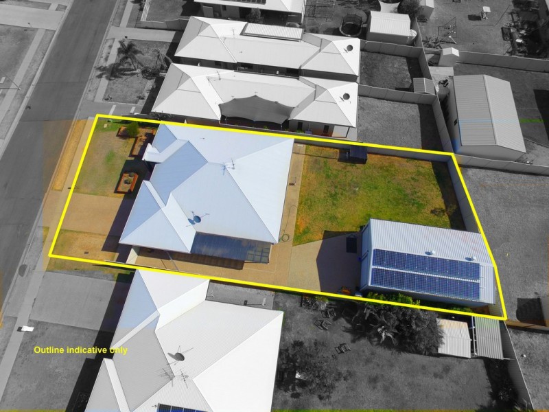 9 Desgrand Street, Emerald QLD 4720