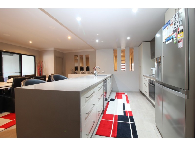 9 Desgrand Street, Emerald QLD 4720