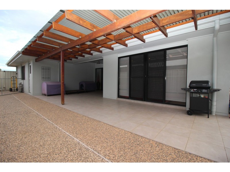 9 Desgrand Street, Emerald QLD 4720