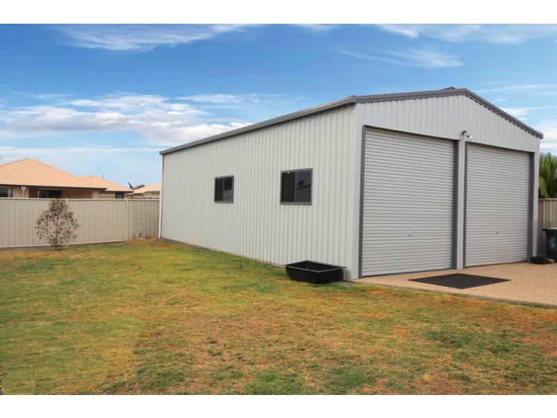 9 Desgrand Street, Emerald QLD 4720